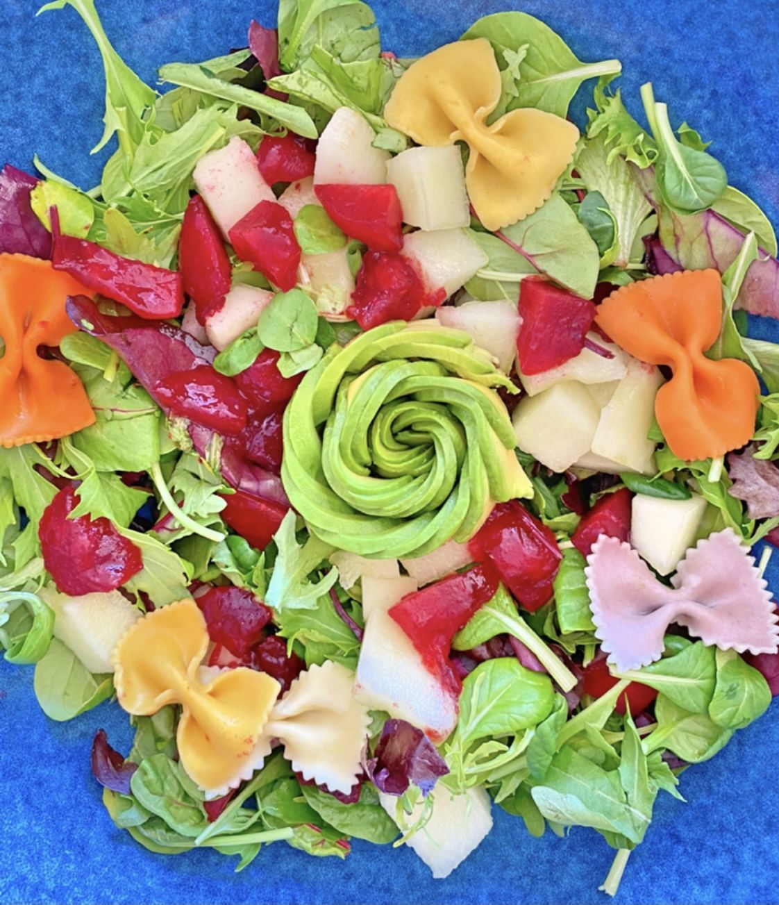 Sådan laver du en avocadoblomst