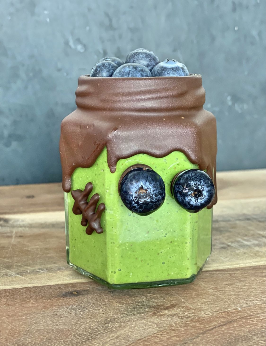 Halloween avocado smoothie